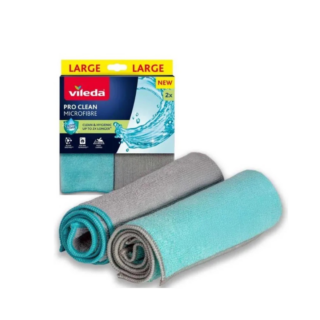 I panni in morbida microfibra Pro Clean. Prezzo: 2,54 euro