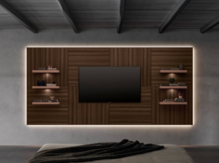 La boiserie Architype di Caccaro dà vita a una parete TV dal forte impatto estetico, caratterizzata dalle finiture eucalipto e laccato opaco cotto e definita dal gioco di venature incrociate. È completata dalle mensole 50 dotate di LED direzionabili. Misura L 400 x P 29 x H 200 cm. Prezzo 4.478 euro + Iva. https://www.caccaro.com La boiserie Architype di Caccaro dà vita a una parete TV dal forte impatto estetico, caratterizzata dalle finiture eucalipto e laccato opaco cotto e definita dal gioco di venature incrociate. È completata dalle mensole 50 dotate di LED direzionabili. Misura L 400 x P 29 x H 200 cm. Prezzo 4.478 euro + Iva. https://www.caccaro.com