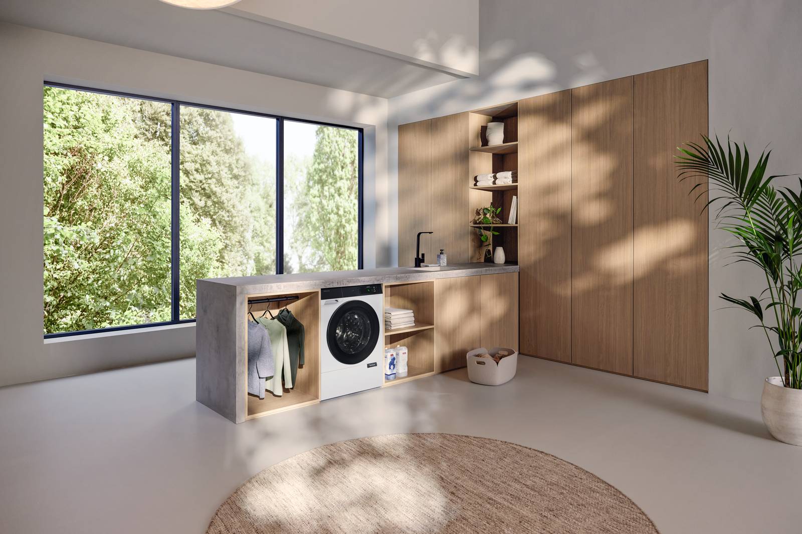 Con il sistema di dosaggio intelligente e automatico TwinDos® è possibile risparmiare fino al 40 % di detersivo durante l’uso della lavatrice WQ 1200 WPS Nova Edition di Miele: la tecnologia intelligente rileva automaticamente la presenza di una cartuccia e imposta con precisione la quantità di dosaggio in base al tipo di carico e al programma. La lavatrice è dotata anche di programma automatico SmartMatic® che si adatta al carico e garantisce che per ogni kg di bucato venga consumata la stessa quantità di acqua, energia e detersivo: si possono quindi lavare in modo sostenibile anche piccoli carichi evitando sprechi. Misura L 60 x P 69 x H 85 cm. Prezzo 2.899 euro. www.miele.it Con il sistema di dosaggio intelligente e automatico TwinDos® è possibile risparmiare fino al 40 % di detersivo durante l’uso della lavatrice WQ 1200 WPS Nova Edition di Miele: la tecnologia intelligente rileva automaticamente la presenza di una cartuccia e imposta con precisione la quantità di dosaggio in base al tipo di carico e al programma. La lavatrice è dotata anche di programma automatico SmartMatic® che si adatta al carico e garantisce che per ogni kg di bucato venga consumata la stessa quantità di acqua, energia e detersivo: si possono quindi lavare in modo sostenibile anche piccoli carichi evitando sprechi. Misura L 60 x P 69 x H 85 cm. Prezzo 2.899 euro. www.miele.it