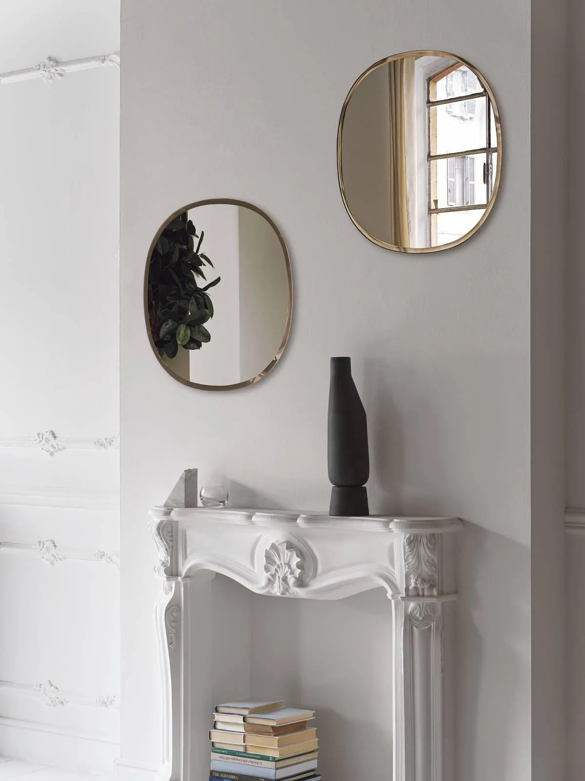Specchio da parete a due specchi decorato a mano Ball Silver