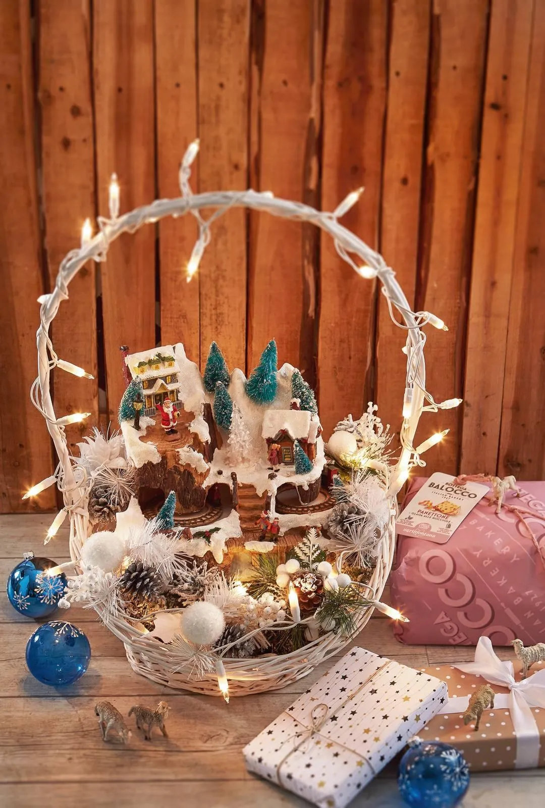 Decorazioni: villaggio di Natale e presepe nella cesta - Cose di Casa